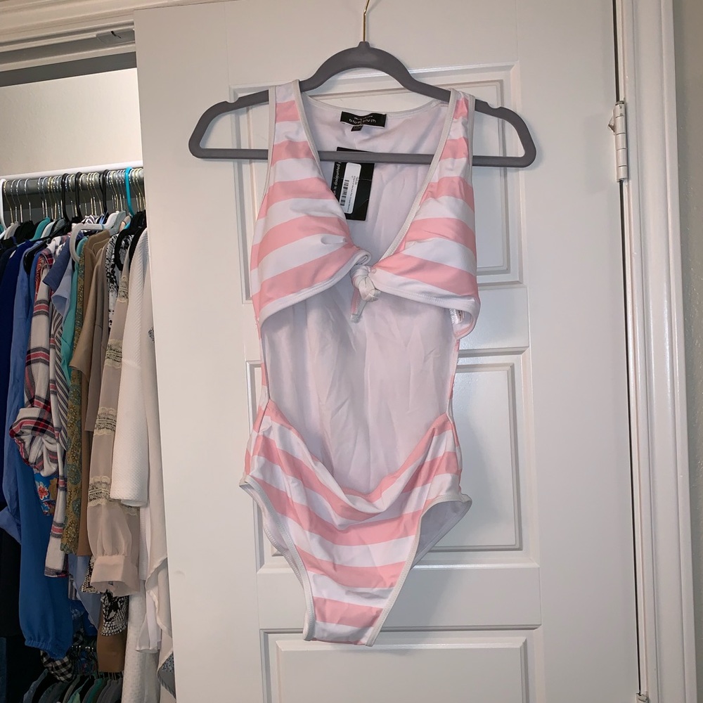 Bathing suit